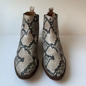 Lucky Brand Snakeskin Chelsea Boots Size 9